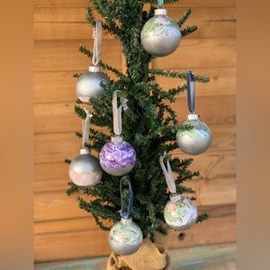 Set of 7 Silver Bauble Ornaments